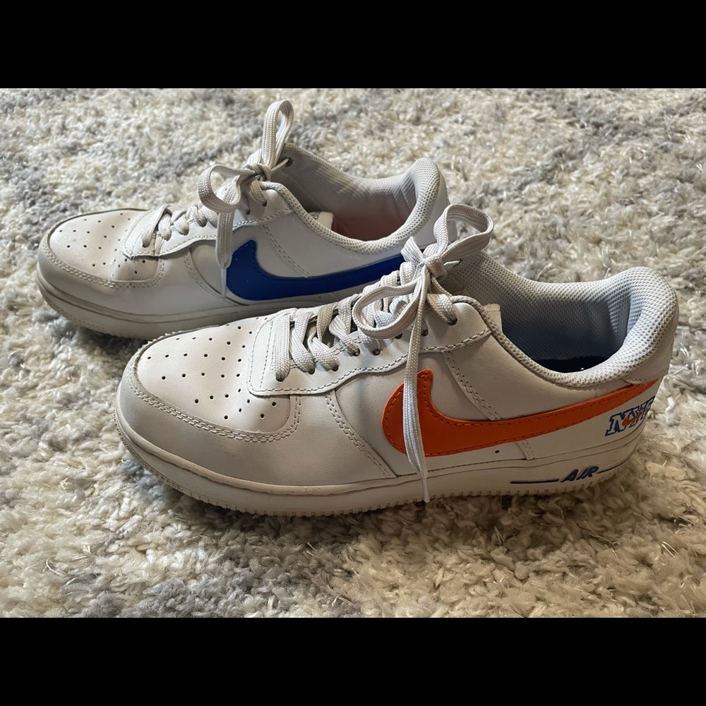 Women’s shoes